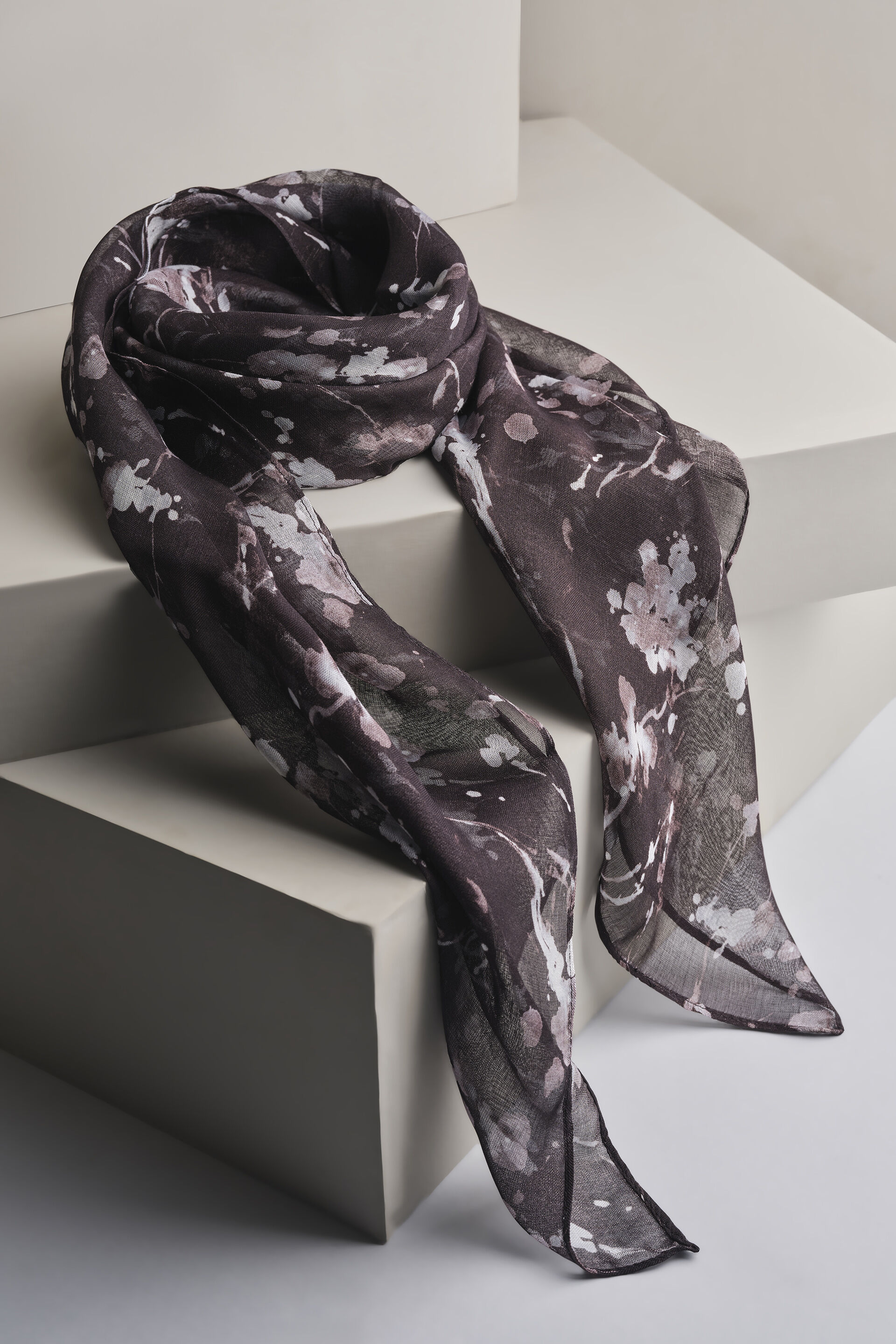 Floral Print Scarf, , image 2